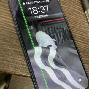 iPhone12 液晶パネル交換