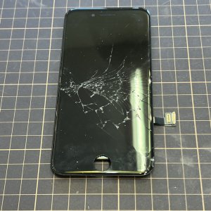 iPhoneSE2 フロントパネル交換