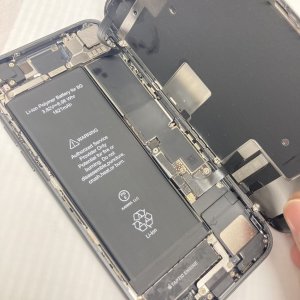 iPhone8 バッテリー 交換修理