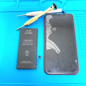 iPhoneXRバッテリー交換