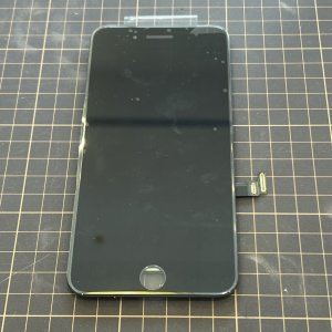 iPhone8plus フロントパネル交換