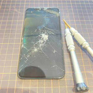 iPhone X フロントパネル交換修理