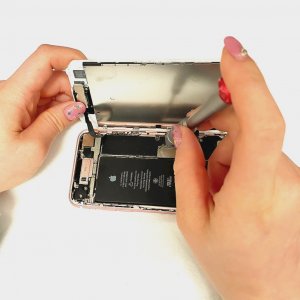 iPhone7 液晶交換