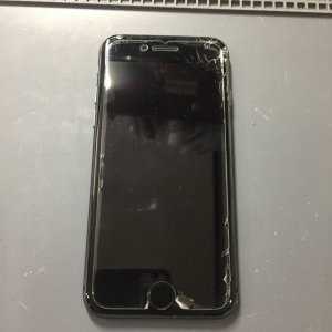 iPhone7 フロントパネル交換