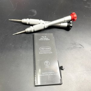 iPhone8 バッテリー交換