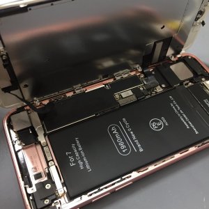 iPhone7 バッテリー交換