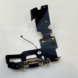 iPhone7 ライトニング交換