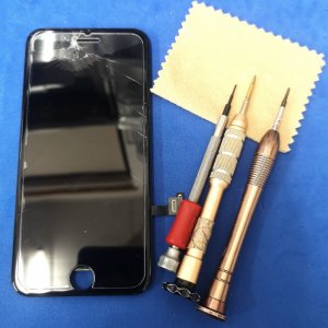 iPhone 8 液晶交換