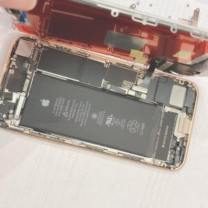 iPhone8　Plus　液晶交換