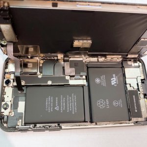 iPhoneX 液晶交換 バッテリー交換