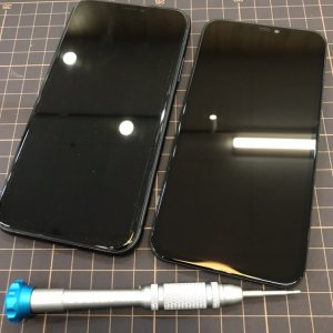 iPhone11 液晶交換