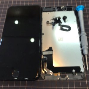iPhone7Plus 液晶・近接センサー交換