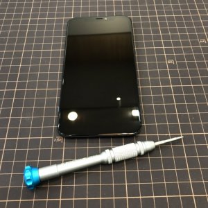 iPhone11 フロントパネル交換