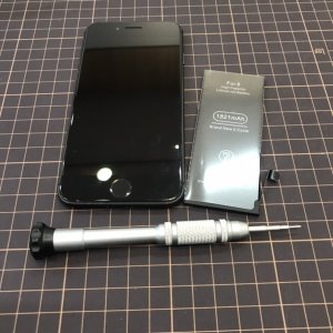 iPhone8 バッテリー交換