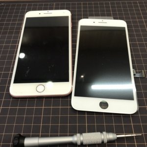 iPhone8Plus 液晶交換