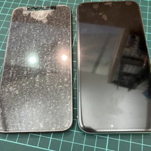 iPhone11 液晶交換