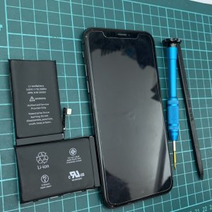 iPhoneXS バッテリー交換