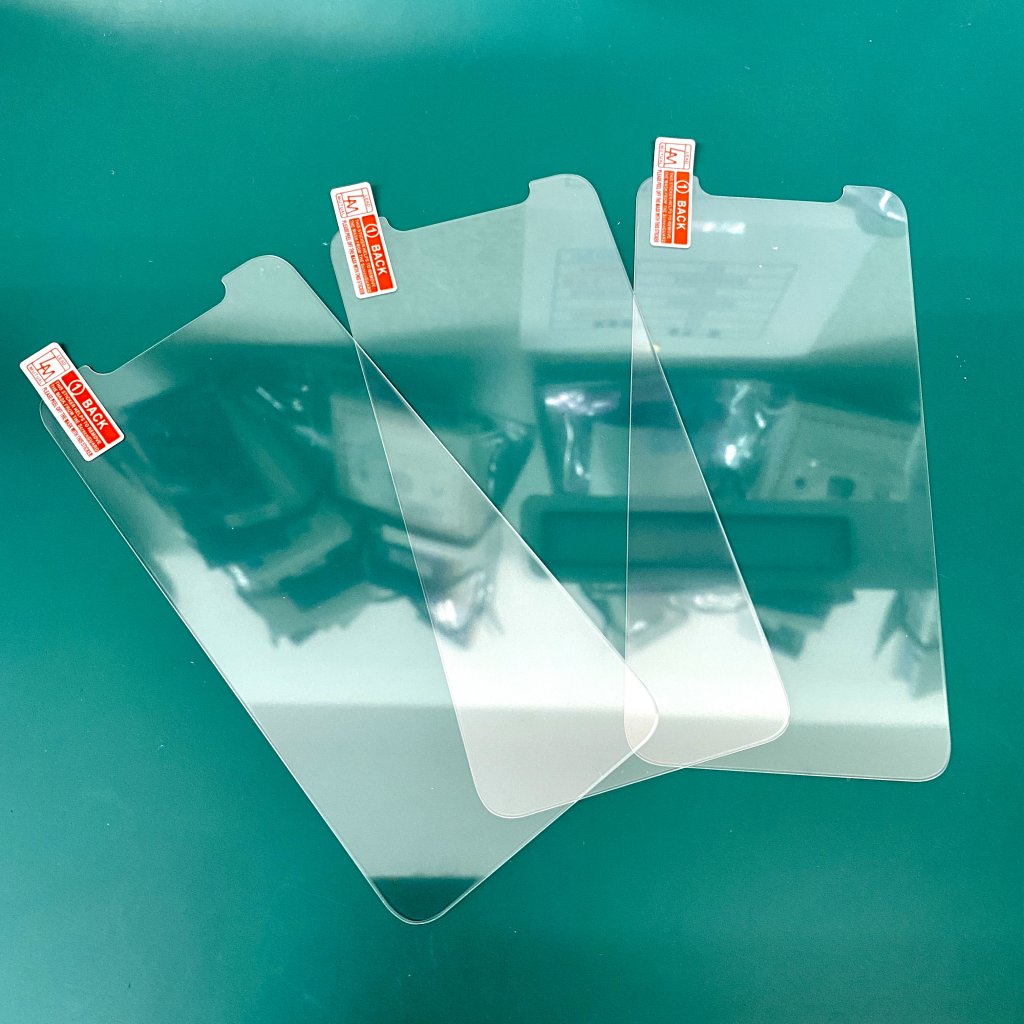 iPhone 強化ガラスフィルム 永久保証