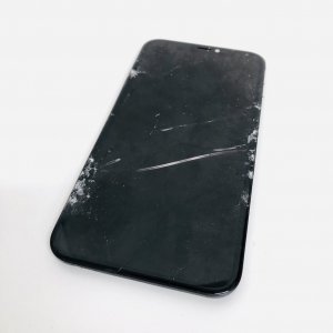 iPhoneXR フロントパネル交換修理