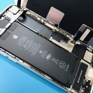 iPhone8 バッテリー交換修理