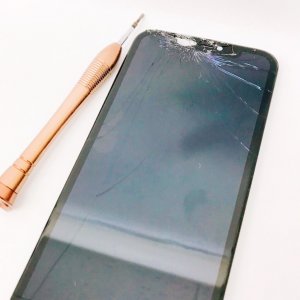 iPhone11 液晶交換