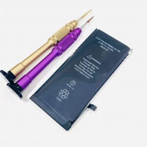 iPhoneXR バッテリー交換 一日に何度も充電する、、、即日交換致します!