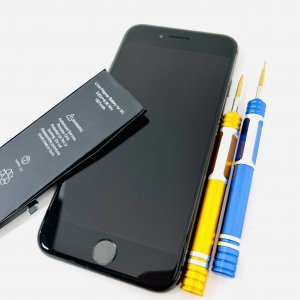 iPhone8バッテリー交換修理