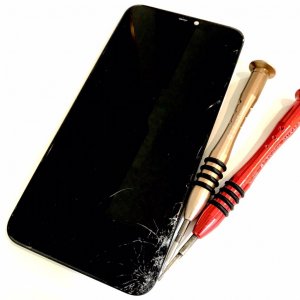 iPhone11ProMax 液晶交換