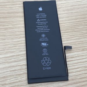 iPhone6Plus 一時間持たない…→お任せください！バッテリー交換で直ります！