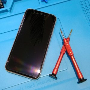iPhone11 液晶交換