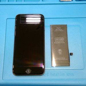 iPhone8 バッテリー交換
