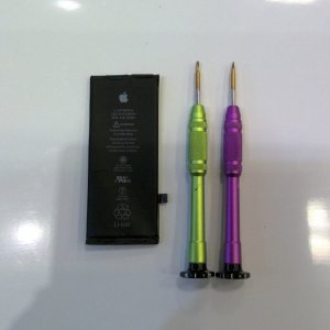 iPhone8 バッテリー交換