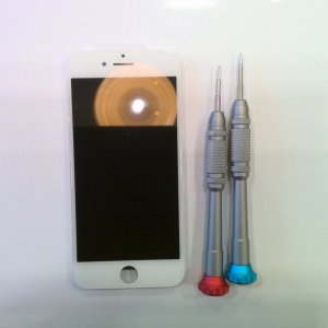 iPhone8液晶交換