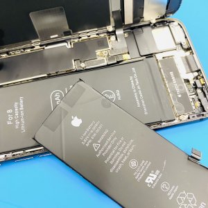 iPhone8 バッテリー交換修理