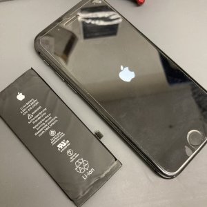 iPhone8 バッテリー交換修理
