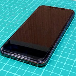 iPhone11Pro パネル交換