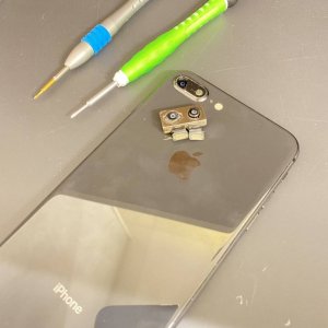 iPhone 8+ アウトカメラ 交換