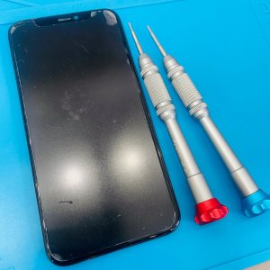 iPhone11Pro　液晶交換