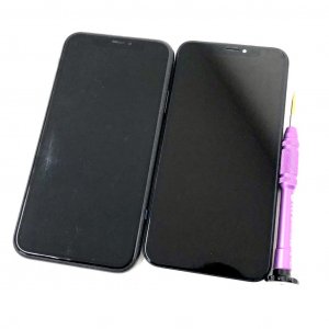 iPhoneXR 液晶交換修理