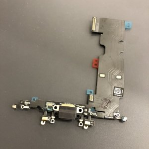 iPhone8Plus ライトニング交換