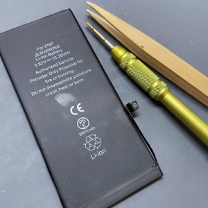 iPhone8Plus バッテリー交換 充電減り早い アイフォン8プラス