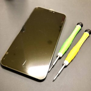 iPhone11 ProMax ガラスパネル交換