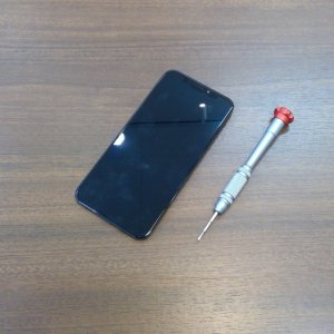 iPhoneXS ガラス交換