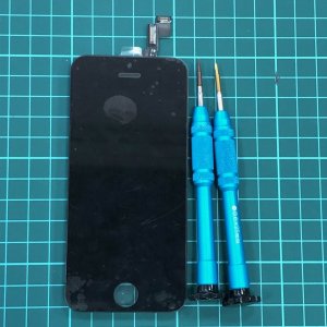 iPhone 5S 液晶交換
