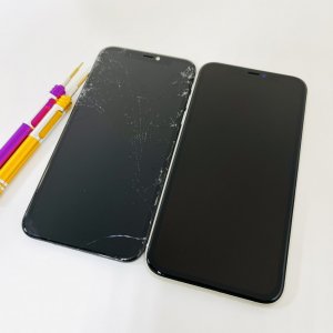 iPhone11液晶交換修理