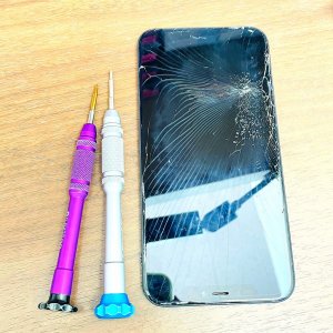 iPhone11 液晶交換