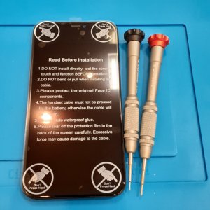 iPhone11 液晶交換