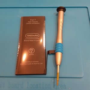 iPhone7 バッテリー交換