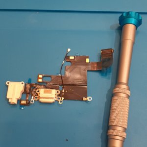 iPhone6 ライトニング交換