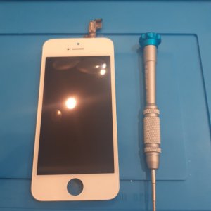iPhone5s 液晶交換